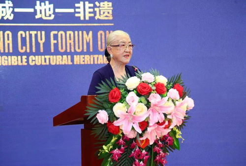 非遺之光耀神州 耿瑩會長出席中國非遺城市論壇發表‘非同平凡’演講